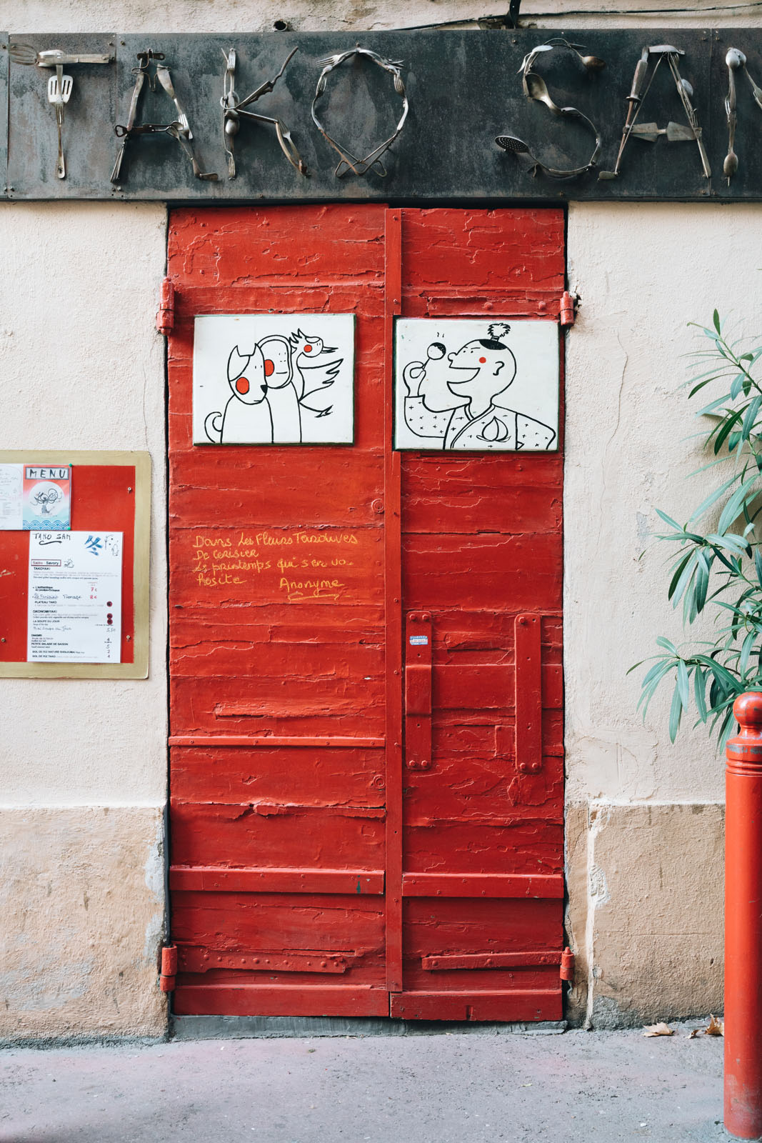 porte rouge marseille