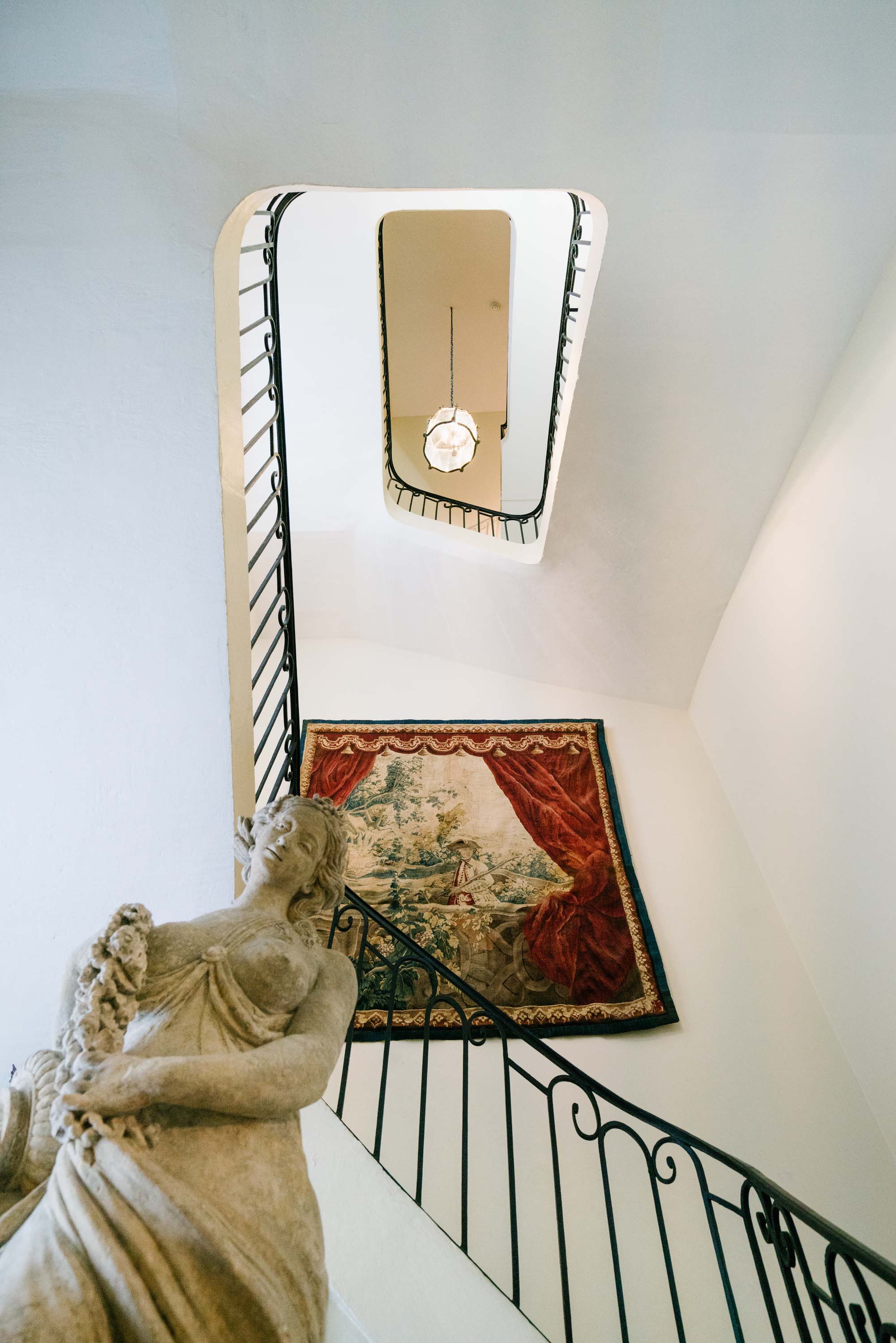 escalier musée des arts décoratifs bordeaux