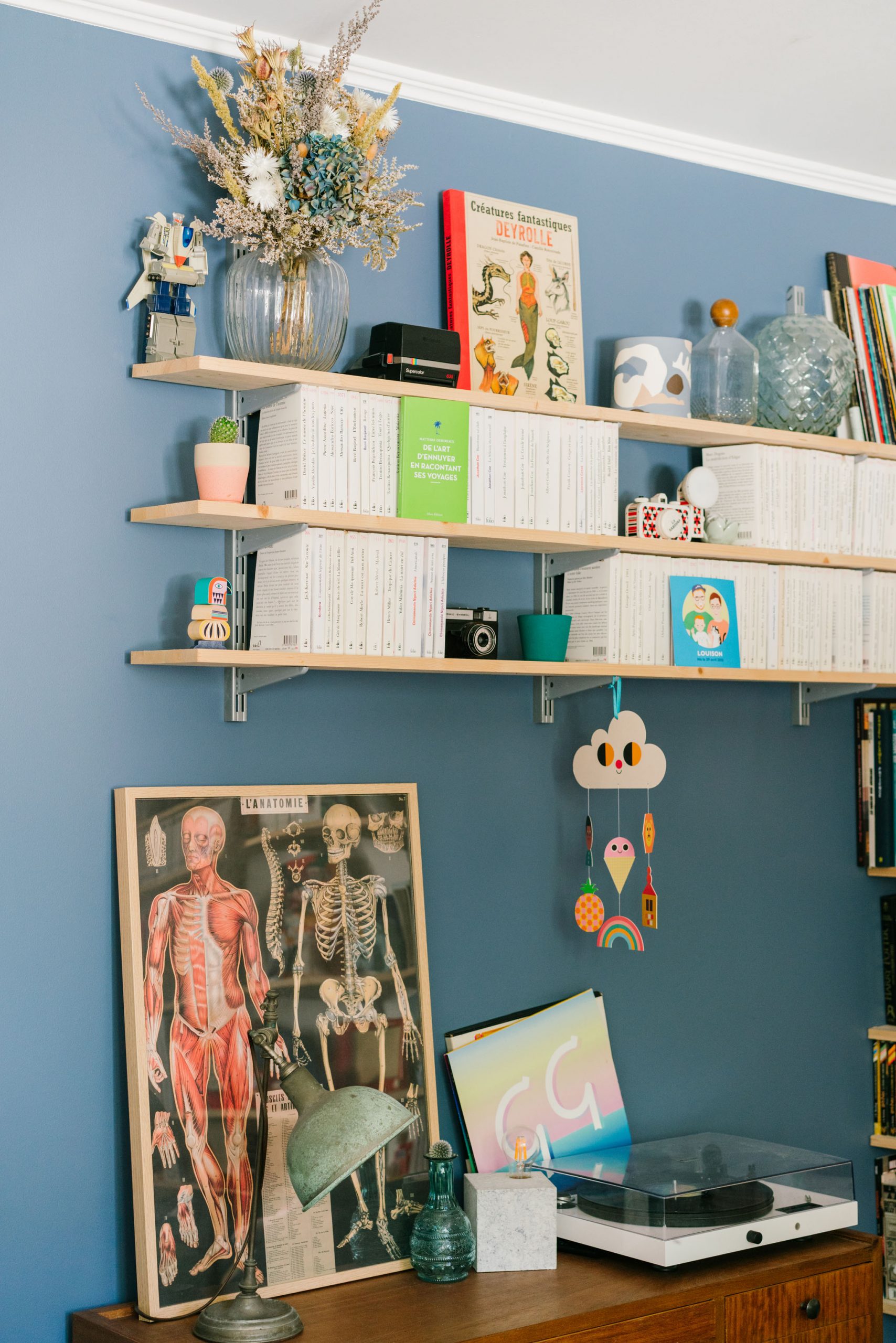 bureau crémaillère étagères - bibliothèque DIY