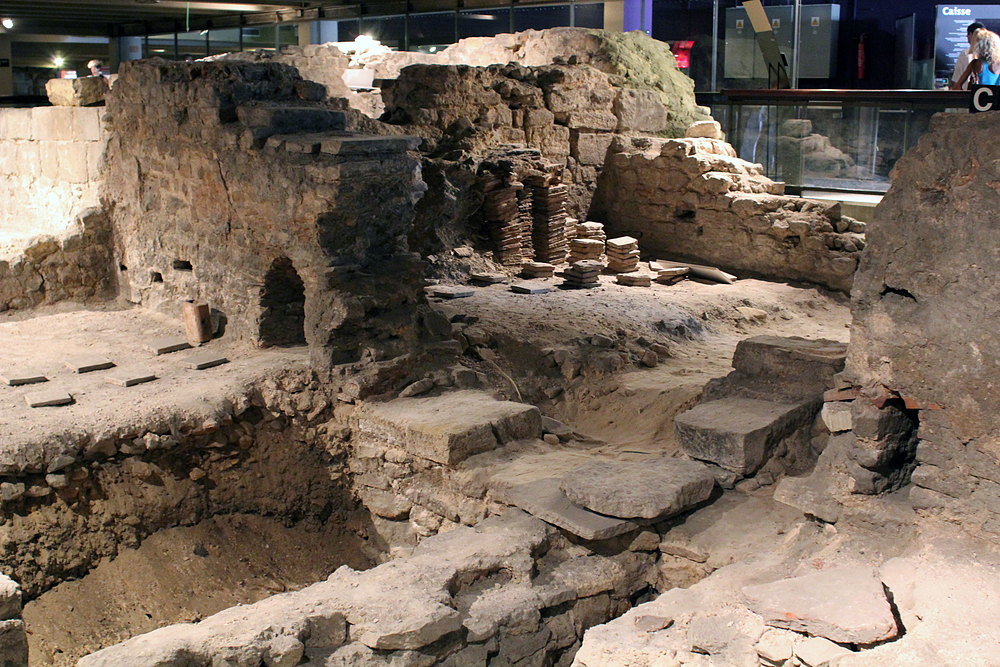 Crypte archéologique parvis Notre-Dame
