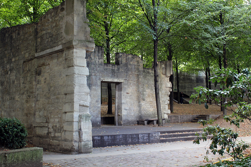 Ruines du 12ème siècle