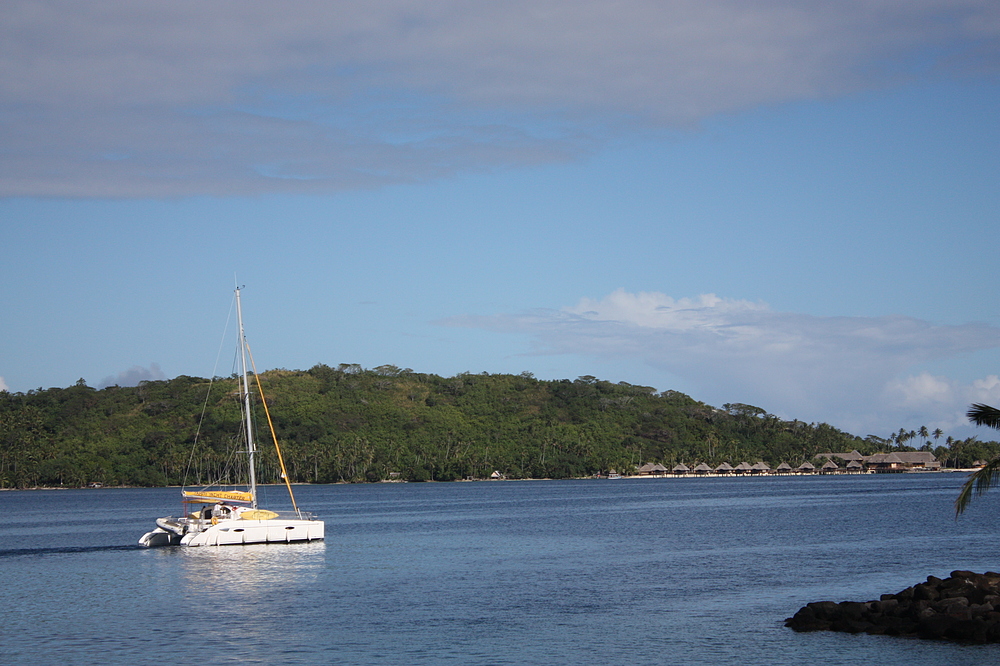 Catamaran Tahiti Yaht Charter