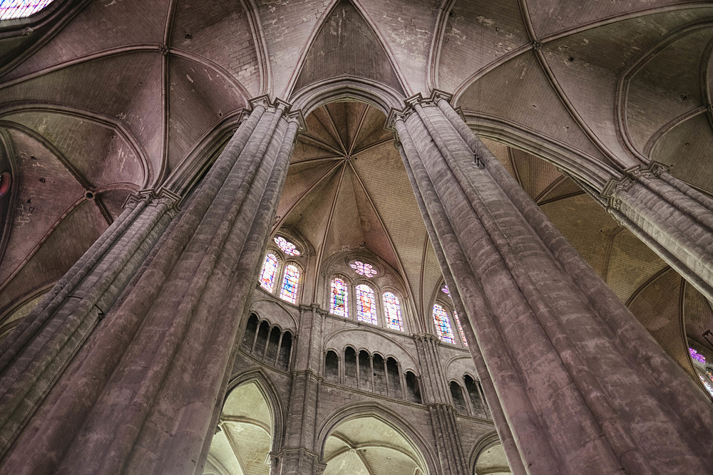 intérieur de la cathédrale de bourges