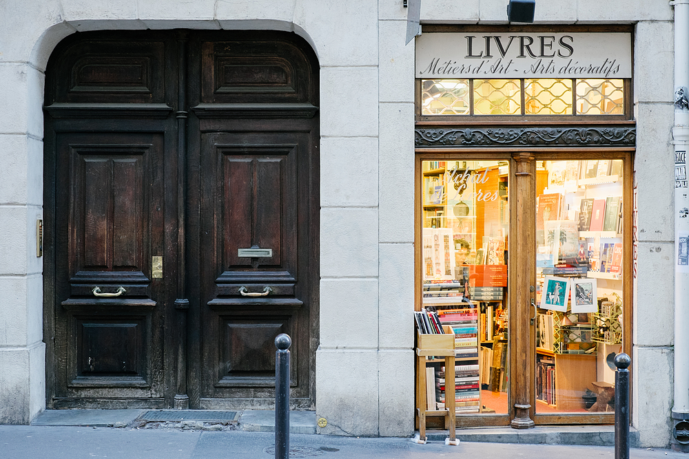 livres anciens paris