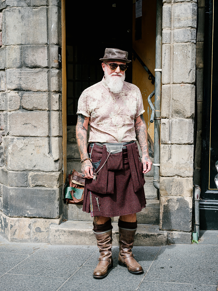 Ecossais tatoué en kilt