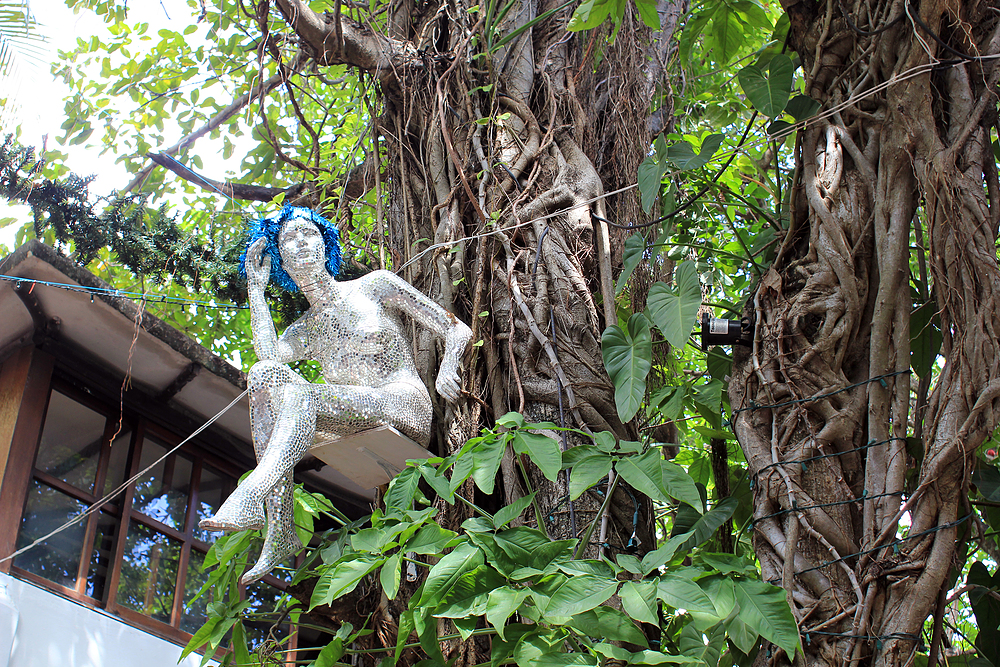 Playa del Carmen : mannequin dans les arbres