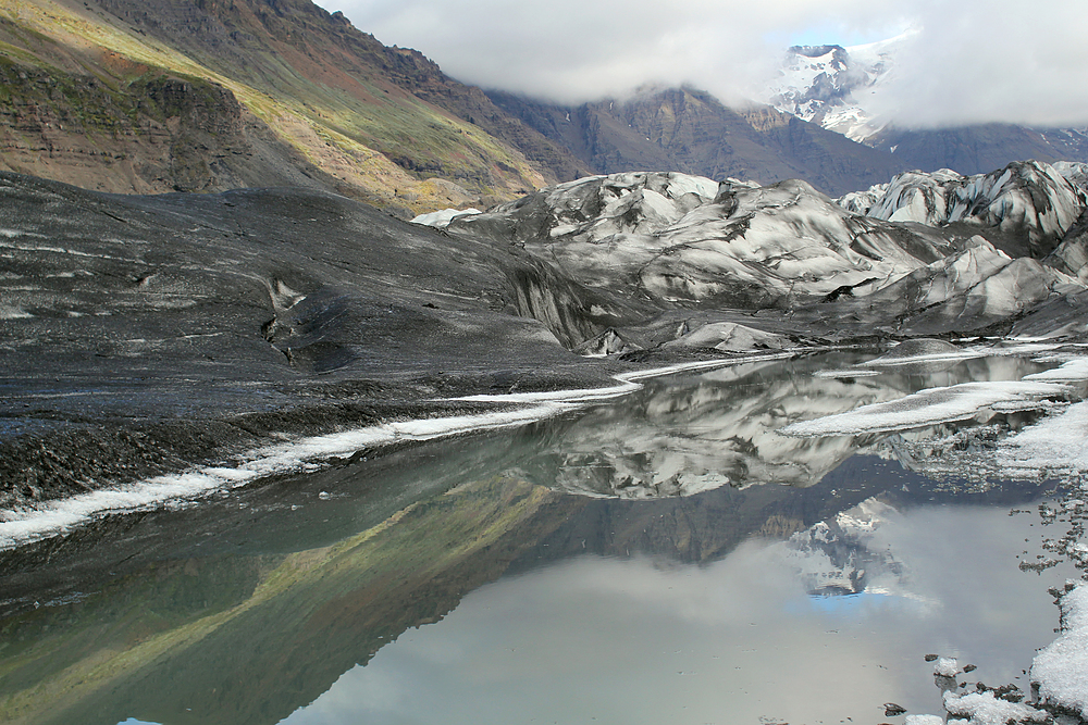 Marche sur le glacier Svinafellsjokull