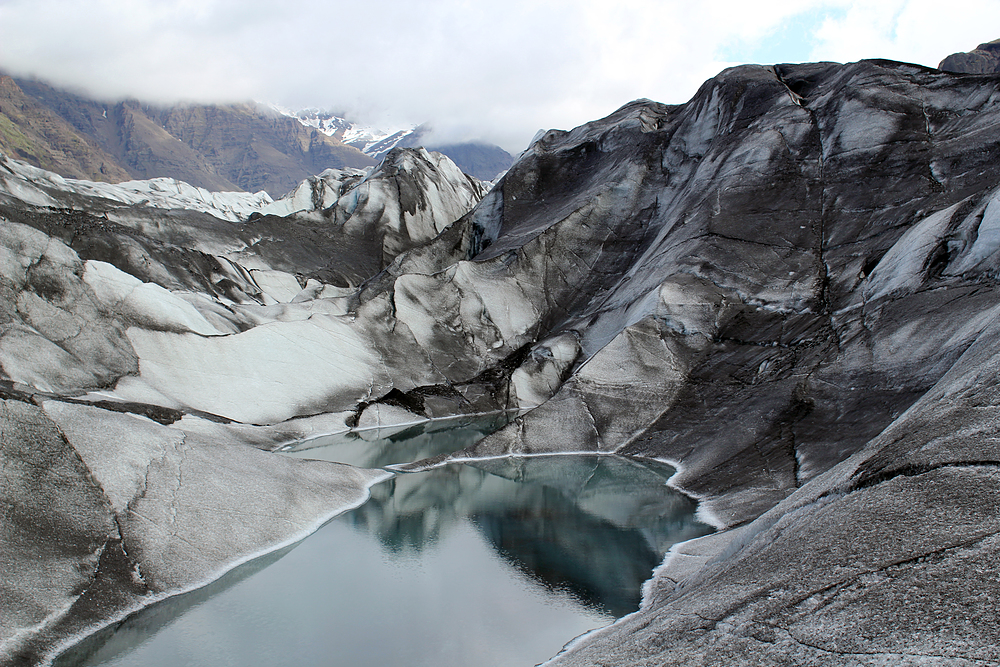 Marche sur un glacier