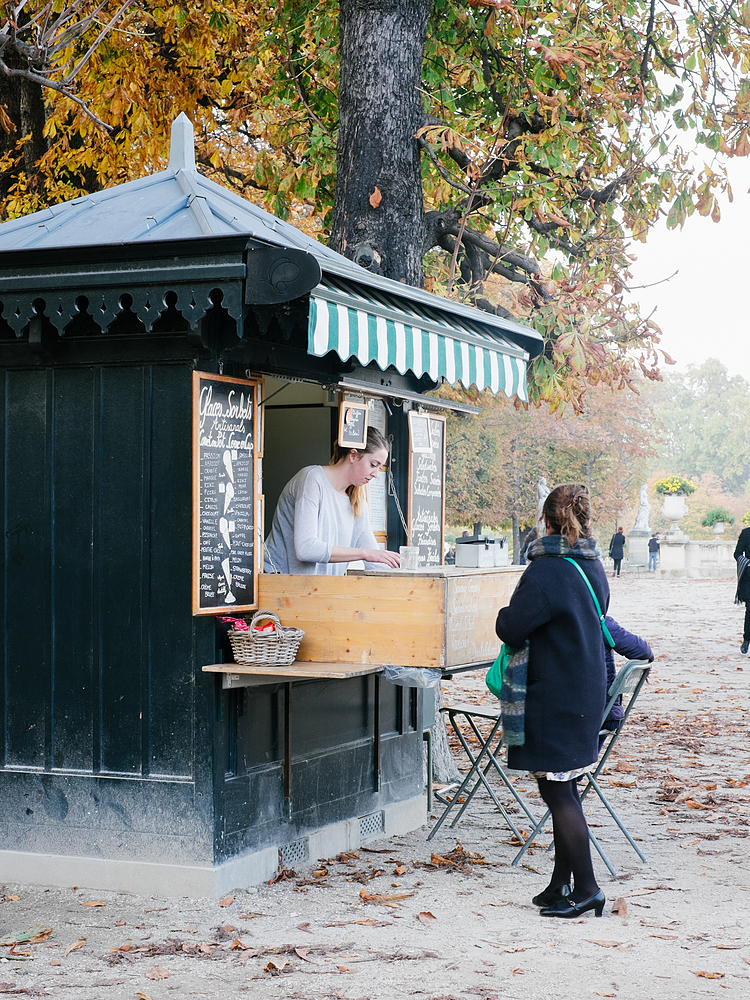 marchande jardin du luxembourg