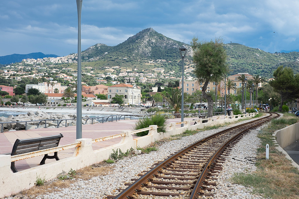 petit train île rousse