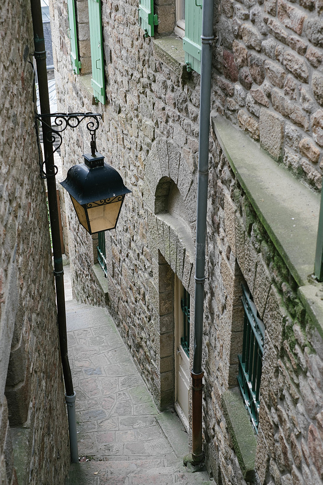 ruelle du mont-saint-michel