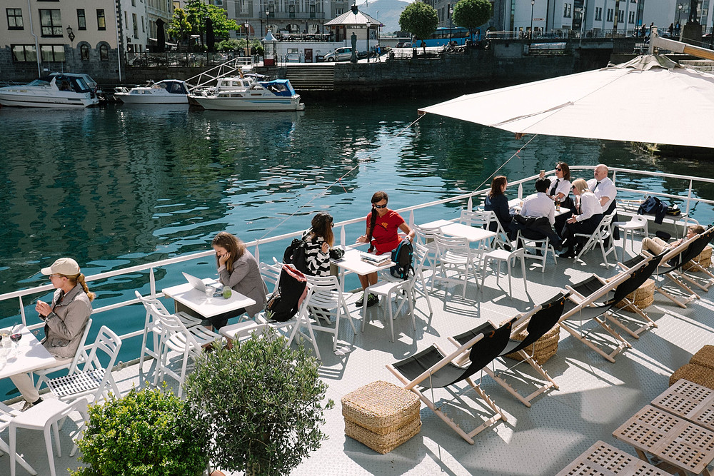 bon restaurant à alesund