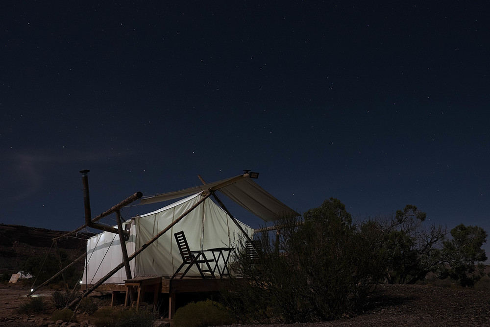 moab under canvas by night