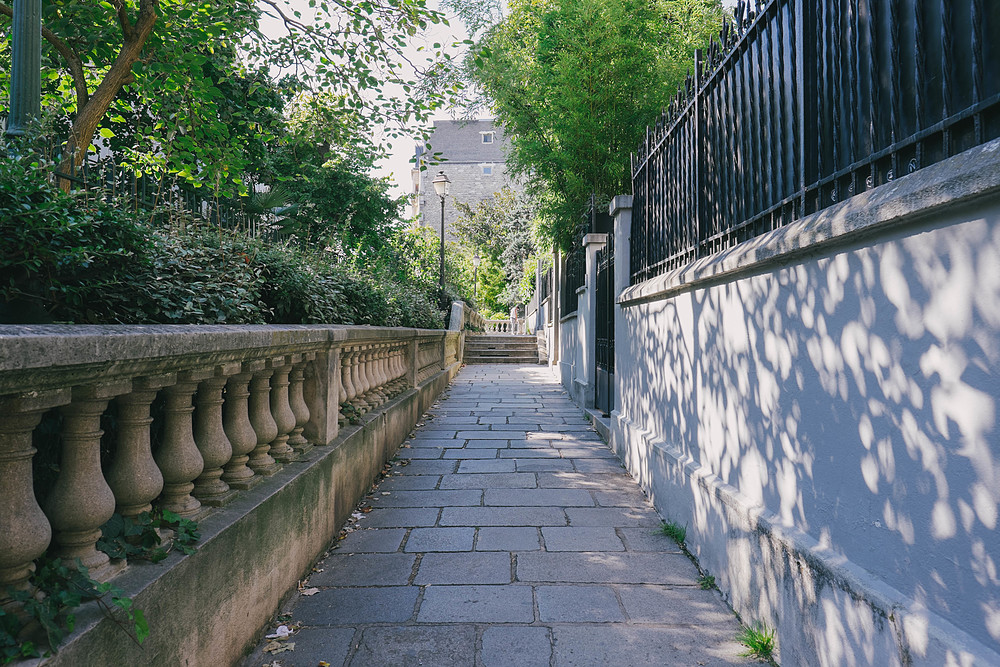 allée des brouillards à paris