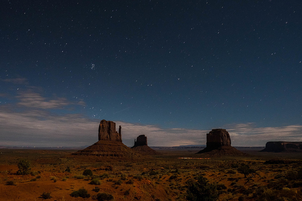 monument valley nuit