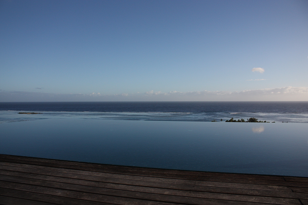 Piscine à débordement - Legends Resort Moorea