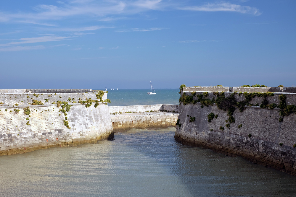 remparts de saint martin en ré