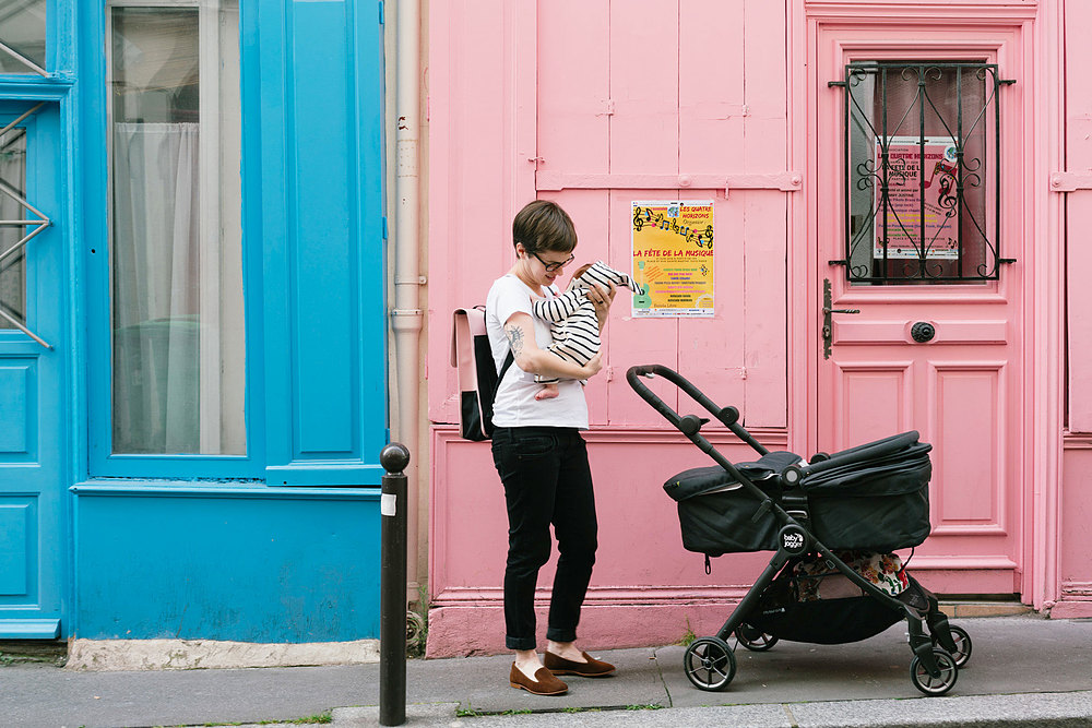 rue colorée à paris