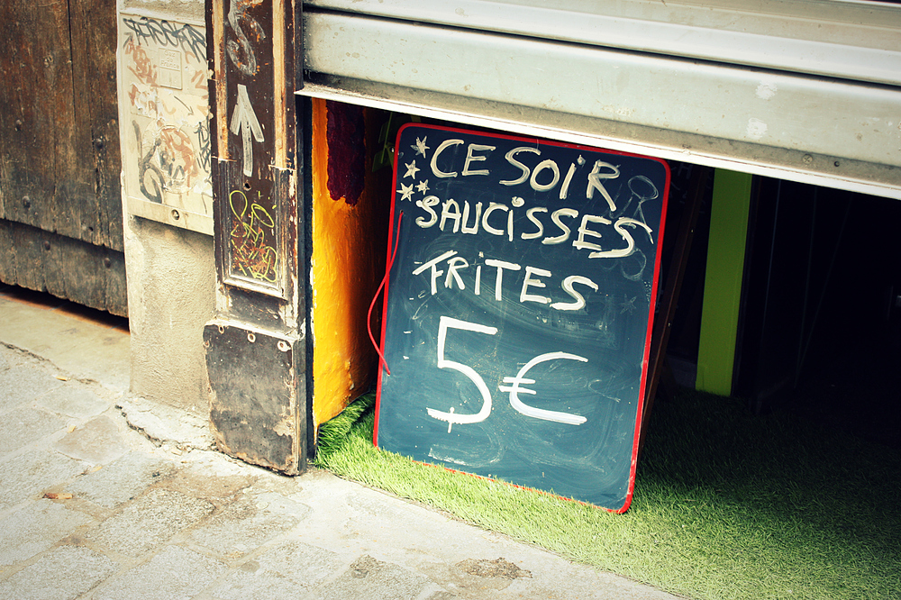 Saucisses frites rue de Lappe