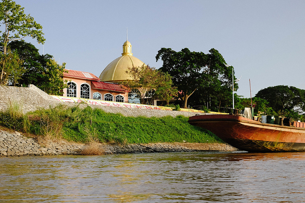 laos vu depuis le mékong