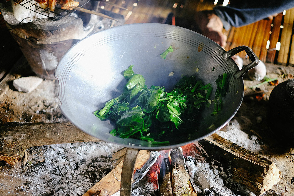 repas chez l'habitant Lahu