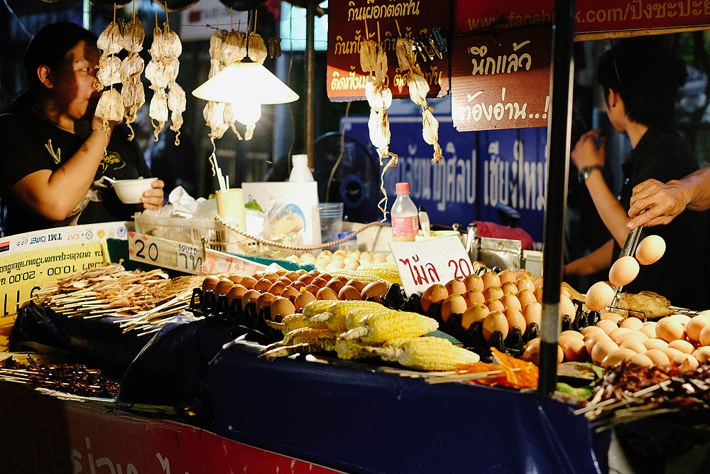 marché nocturne chiang mai